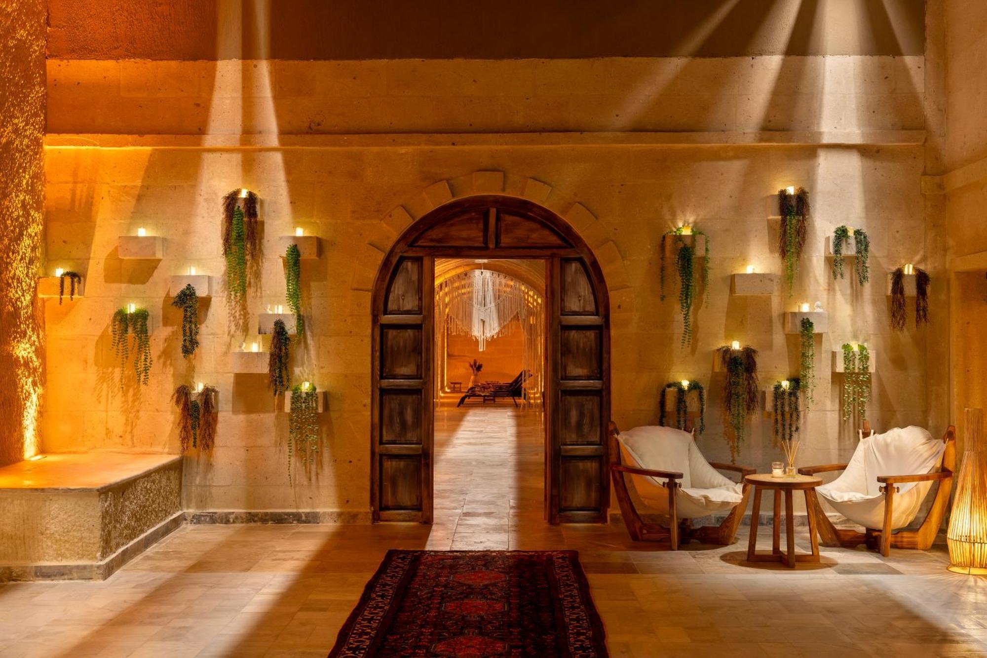 ホテル Barcelo Cappadocia ネヴシェヒル エクステリア 写真