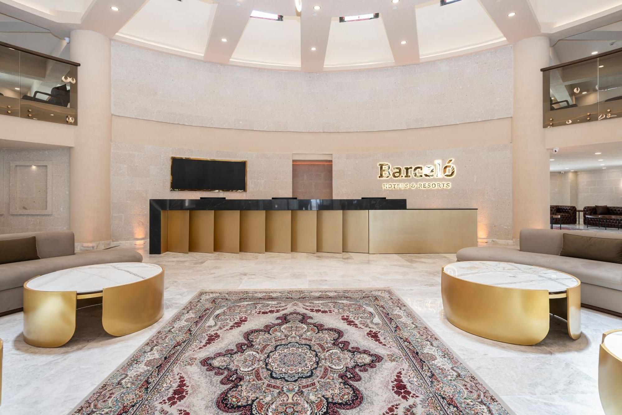 ホテル Barcelo Cappadocia ネヴシェヒル エクステリア 写真