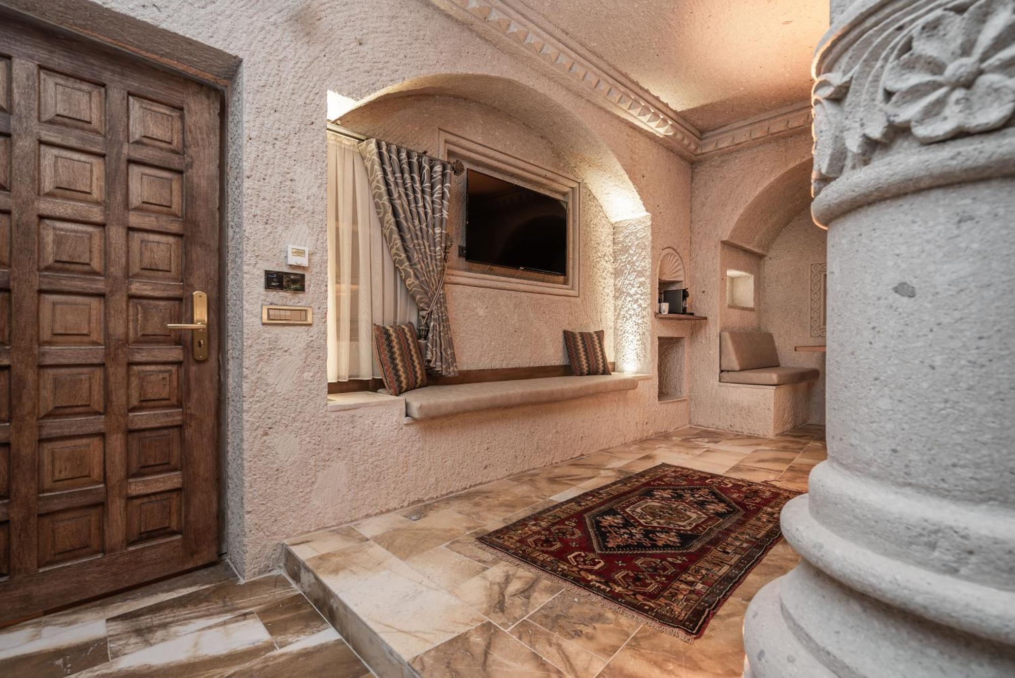 ホテル Barcelo Cappadocia ネヴシェヒル エクステリア 写真